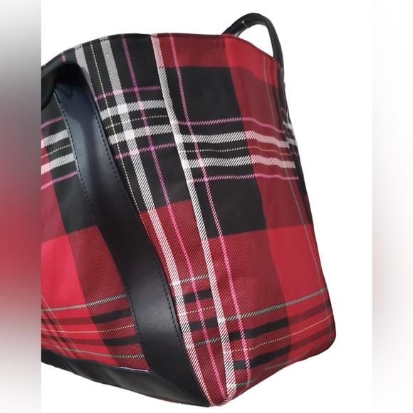 Victoria’s Secret Shoulder Bag NWT - Picture 4 of 6